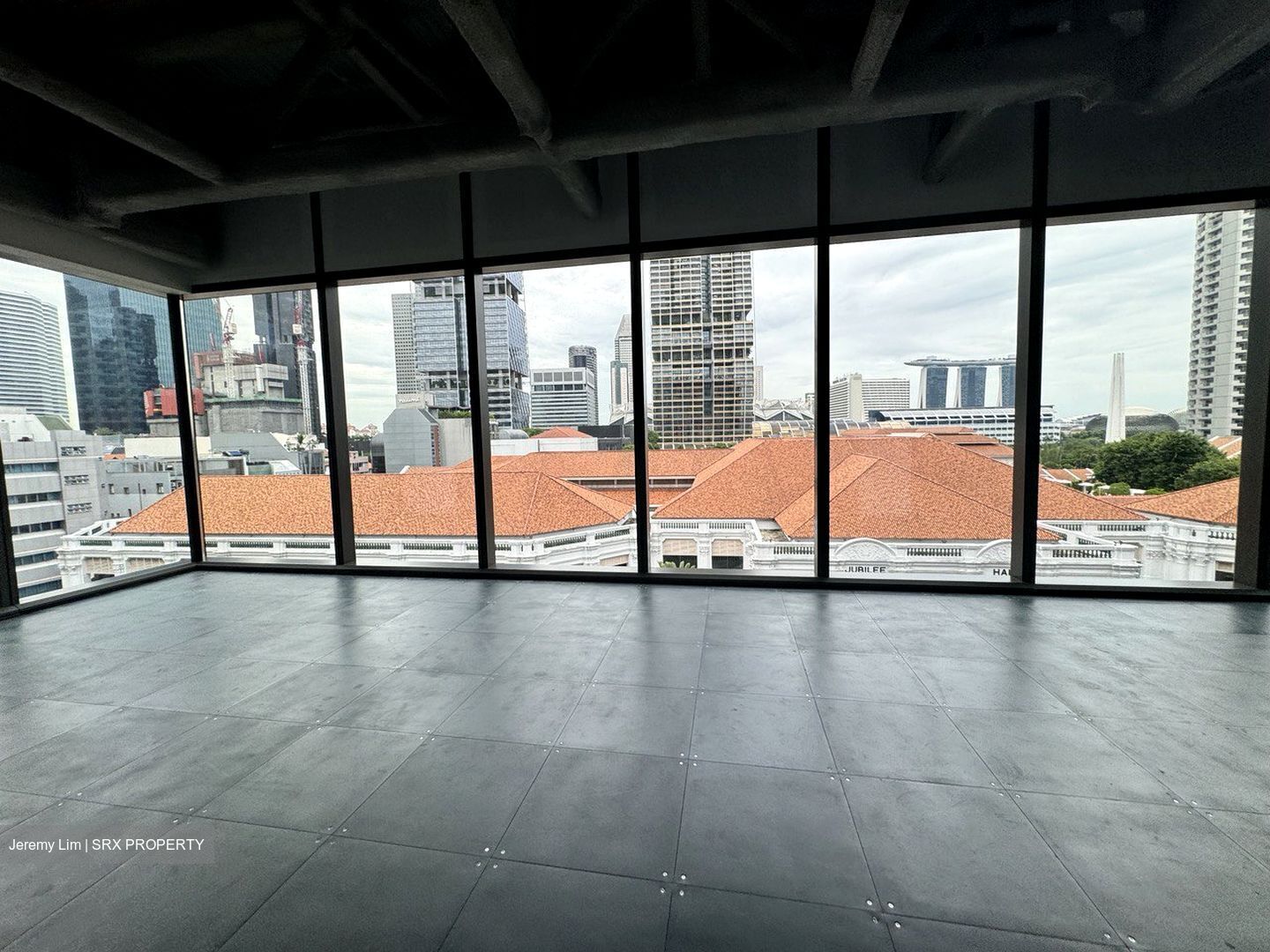 Odeon Towers (D7), Office #437339791